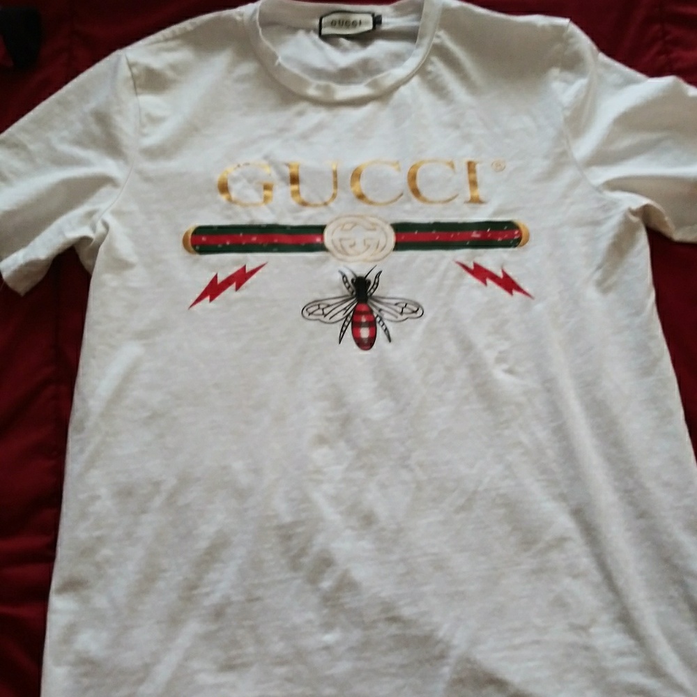 Authentic Gucci Shirt Good Condition!!!!